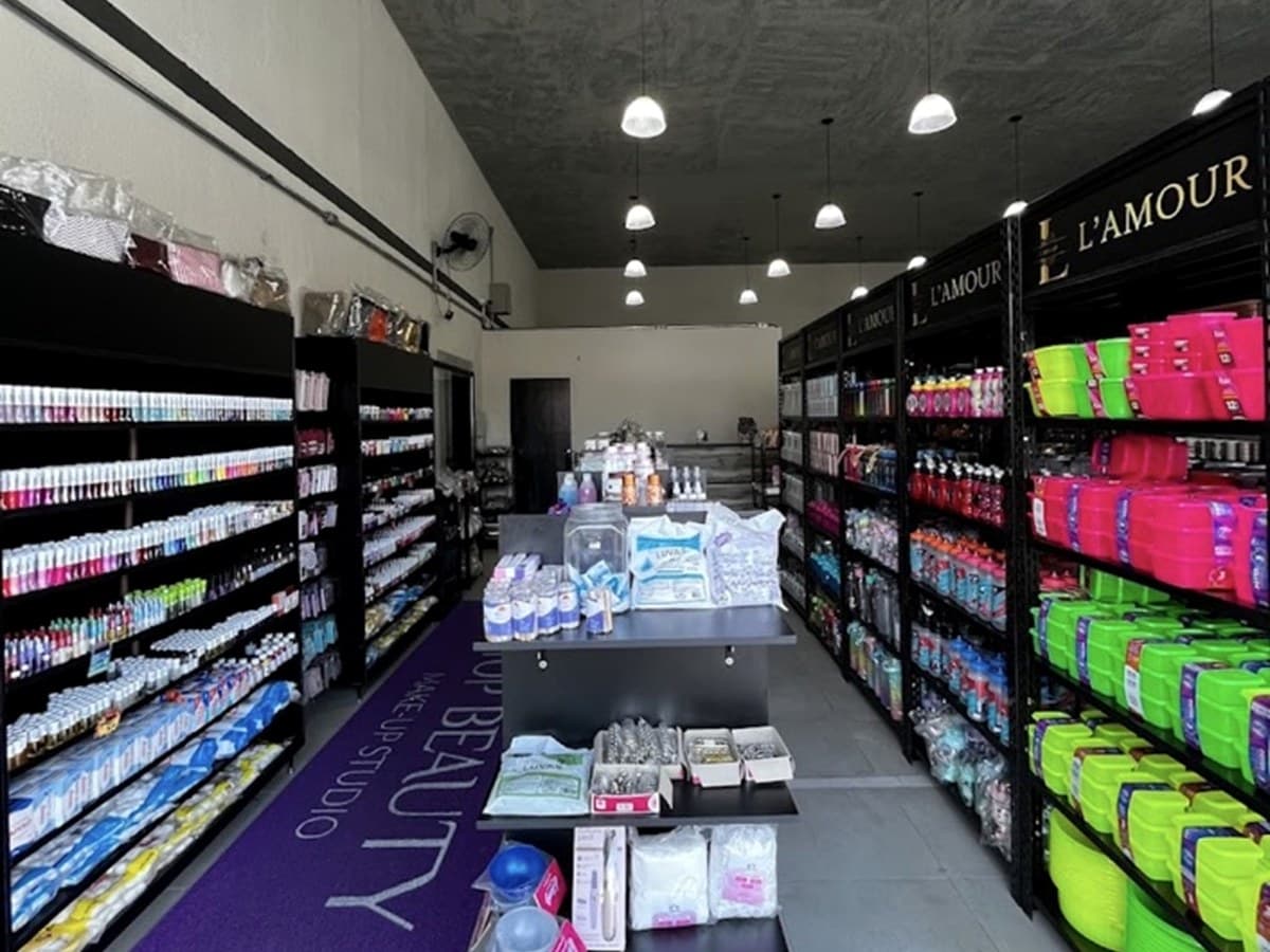Interior da L’Amour Perfumaria